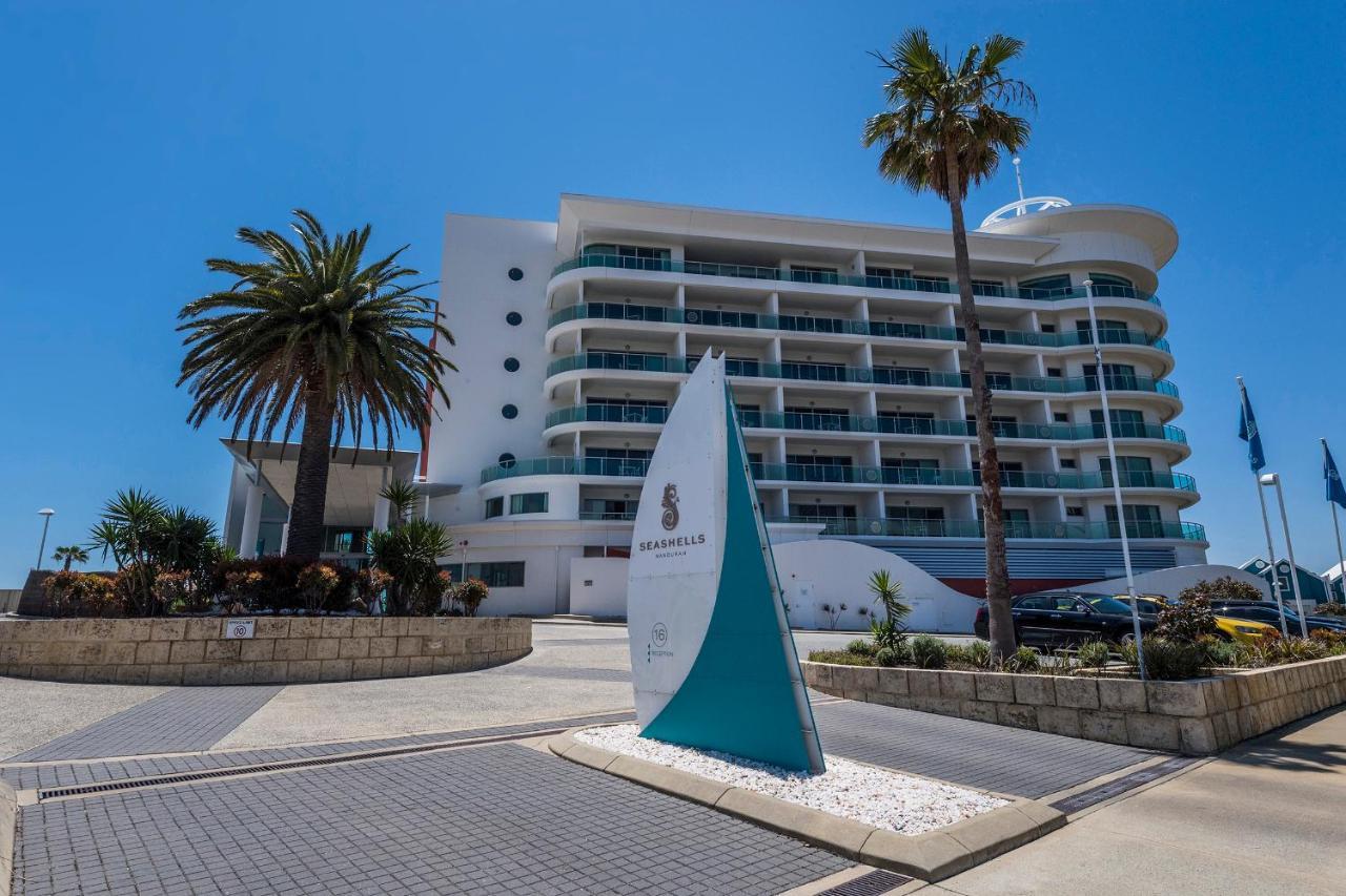 An Ocean,Beachfront And Pool View Apartment 210 Мандура Екстер'єр фото